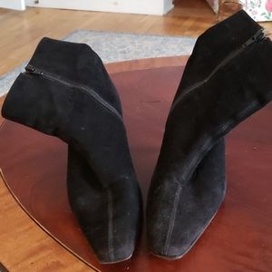 VTG SAKS FIFTH AVENUE BOOTIES